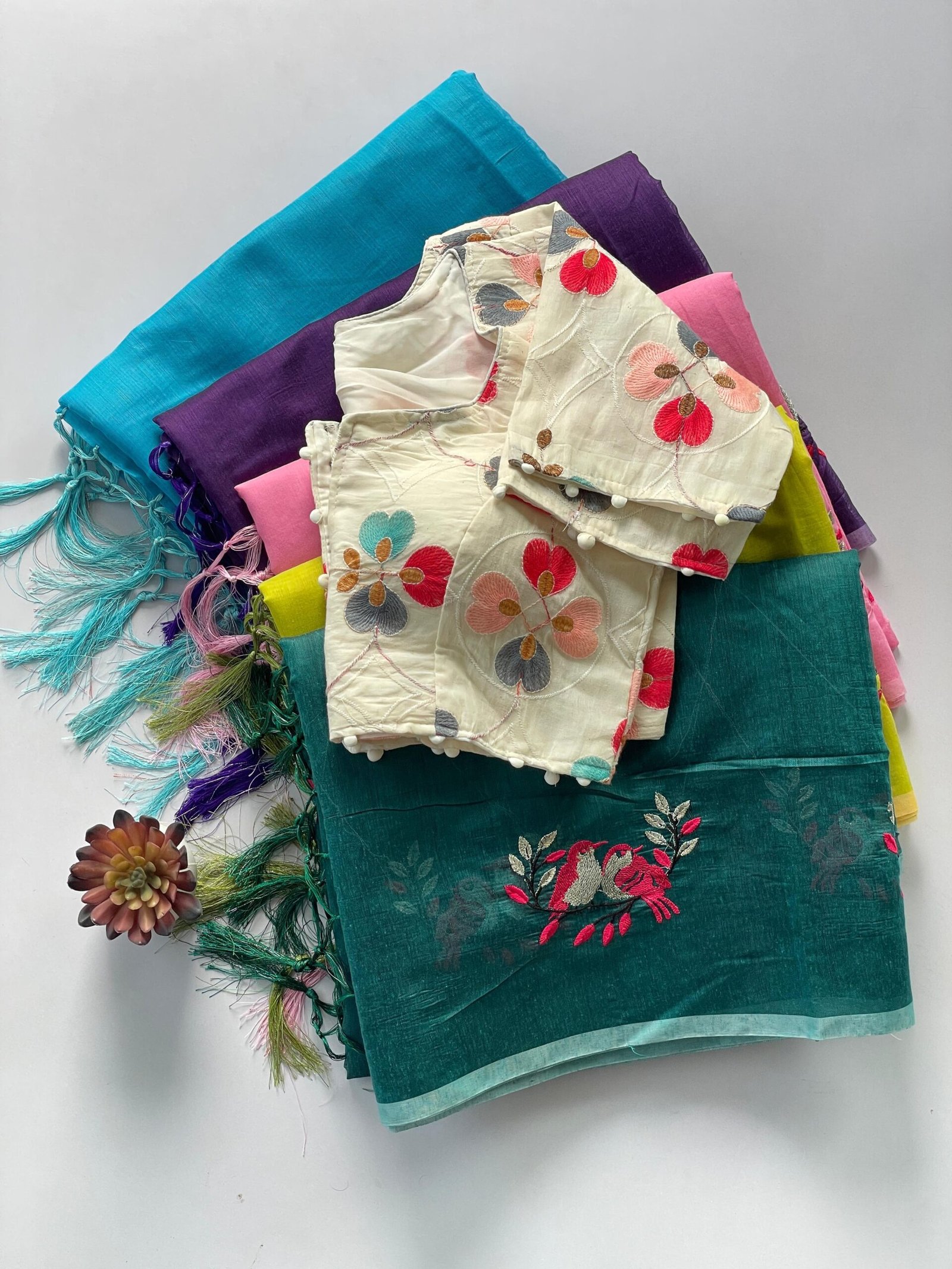 Hearts of Chanderi Classic Saree (Stitched Blouse)