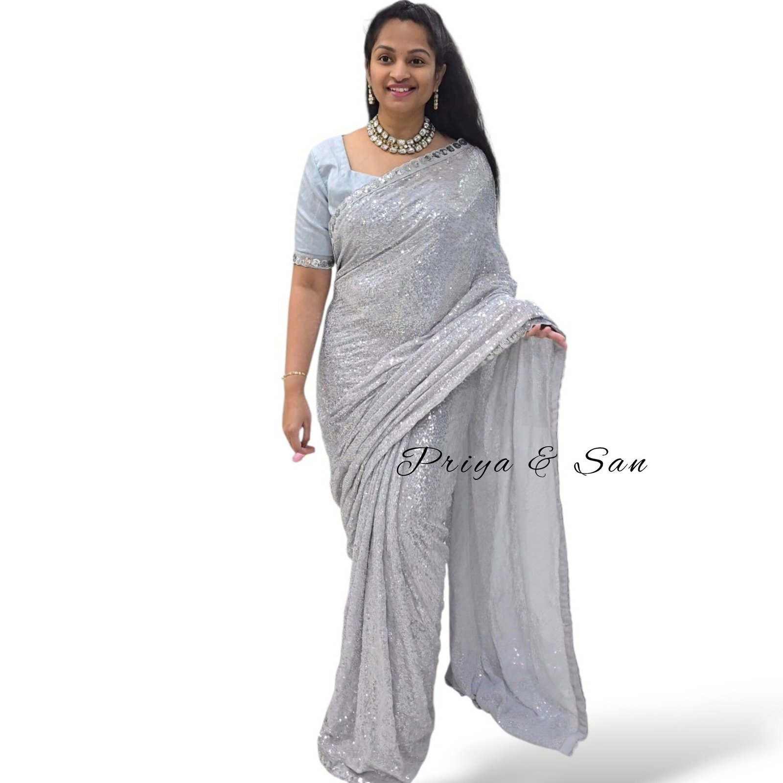 Viral Celebrity Waist Open Saree