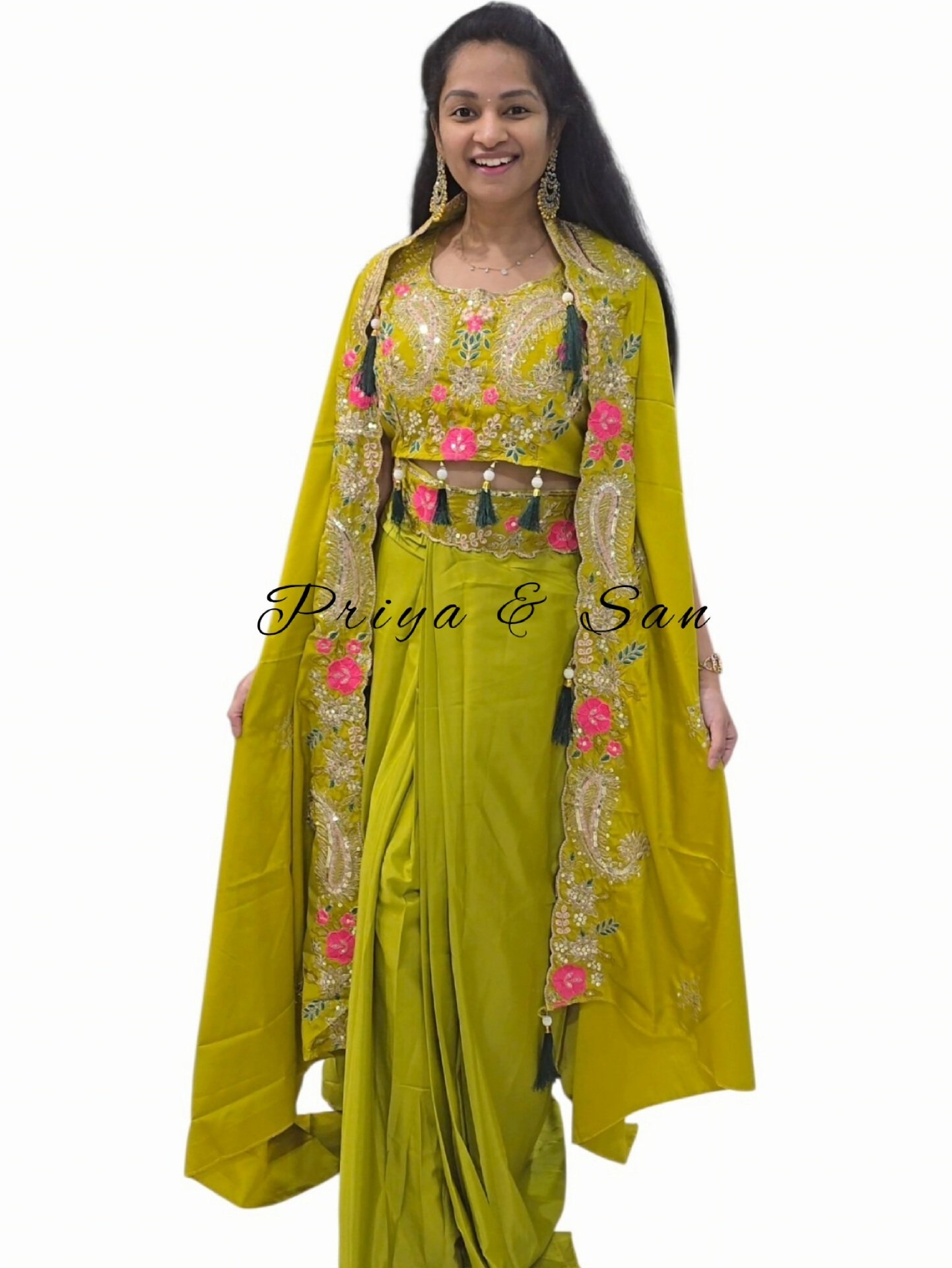 Elara Cape Set (Free Size ~ Fits Upto 2Xl) - Image 3