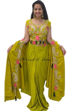 Elara Cape Set (Free Size ~ Fits Upto 2Xl)